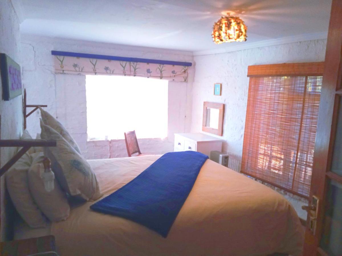 Rheola'S Guest Cottage Harrismith Esterno foto